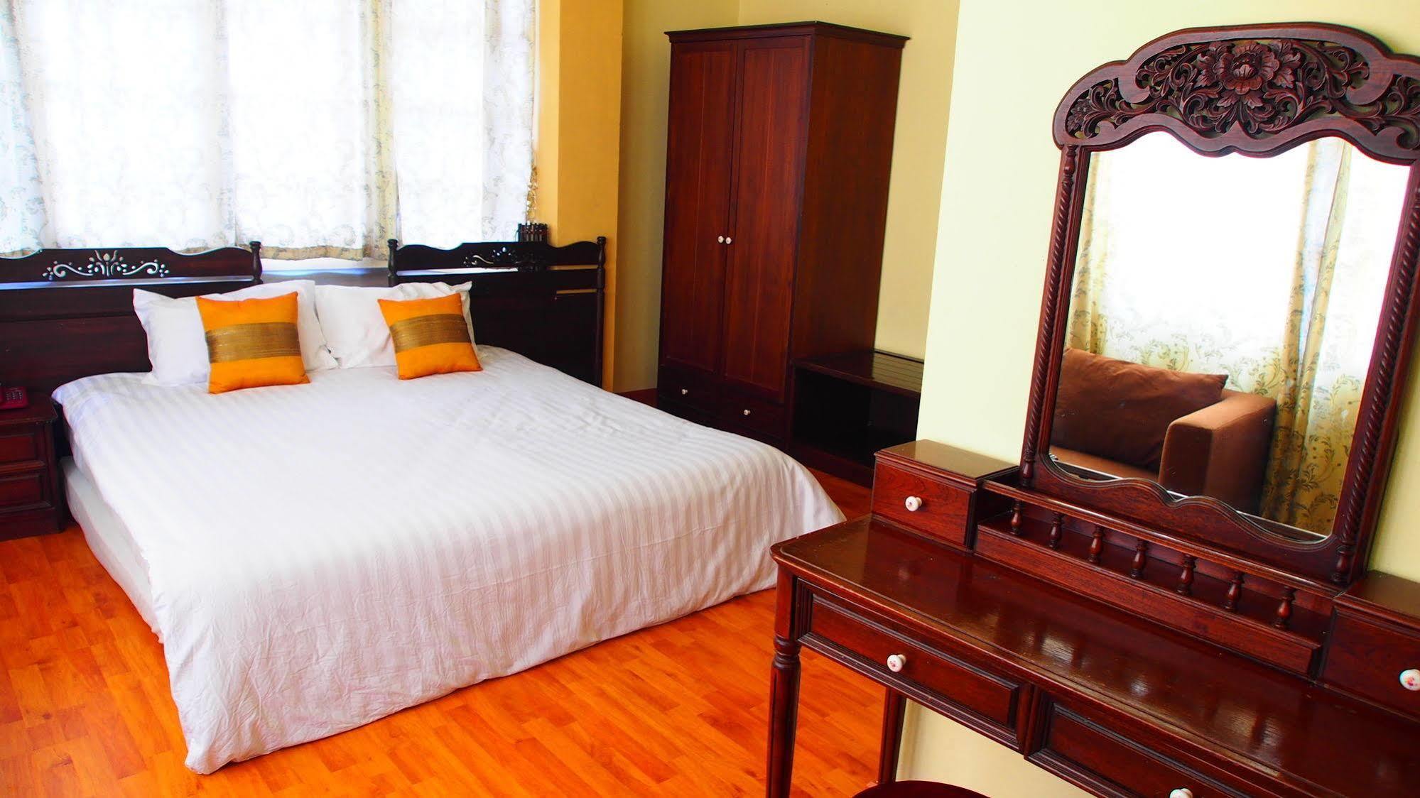 Rimtarn Hotel Pak Chong Екстериор снимка